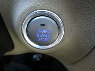2012 HYUNDAI GENESIS