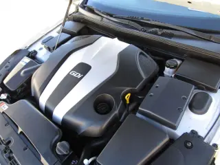 2012 HYUNDAI GENESIS