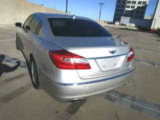 2012 HYUNDAI GENESIS