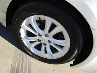 2012 HYUNDAI GENESIS