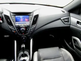 2016 HYUNDAI VELOSTER