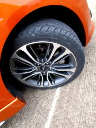 2016 HYUNDAI VELOSTER