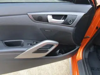 2016 HYUNDAI VELOSTER