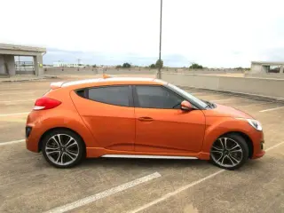 2016 HYUNDAI VELOSTER