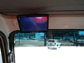 2001 ISUZU MED DUTY NPR