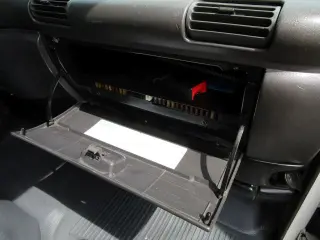 2001 ISUZU MED DUTY NPR