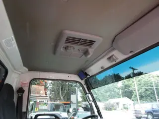 2001 ISUZU MED DUTY NPR