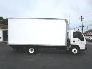 2001 ISUZU MED DUTY NPR