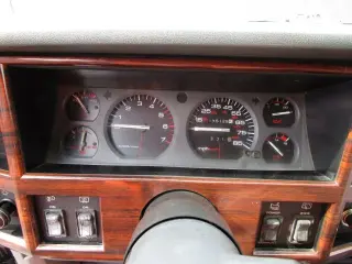 1989 JEEP CHEROKEE