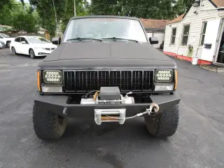 1989 JEEP CHEROKEE
