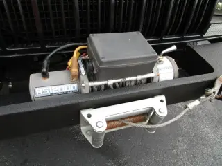 1989 JEEP CHEROKEE