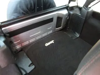 2016 JEEP WRANGLER