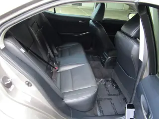 2017 LEXUS IS