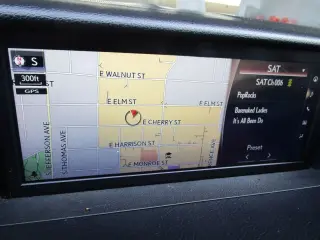 2017 LEXUS IS