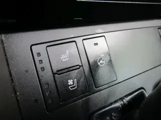 2017 LEXUS IS