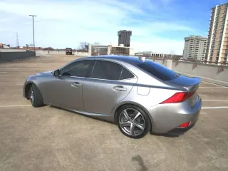 2017 LEXUS IS