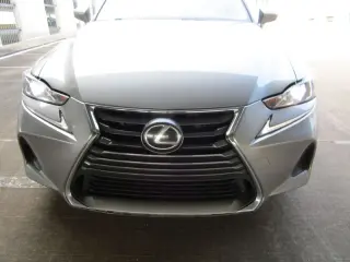 2017 LEXUS IS