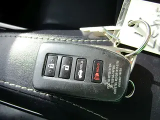 2017 LEXUS IS