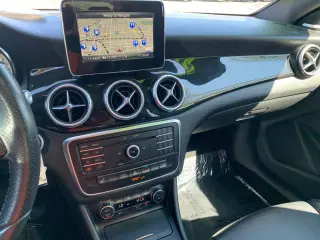 2016 MERCEDES-BENZ CLA