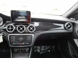 2016 MERCEDES-BENZ CLA