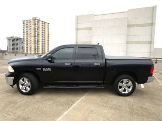 2014 RAM 1500 CREW CAB