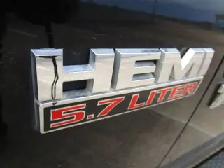 2014 RAM 1500 CREW CAB