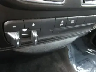 2014 RAM 1500 CREW CAB