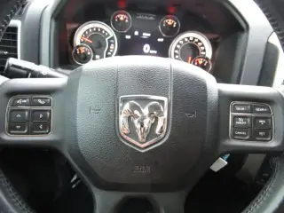 2014 RAM 1500 CREW CAB