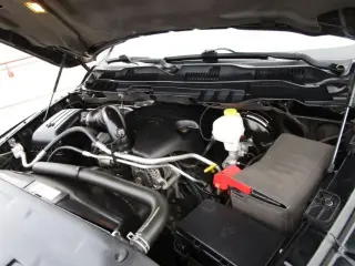 2014 RAM 1500 CREW CAB