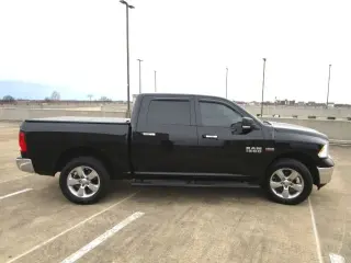 2014 RAM 1500 CREW CAB