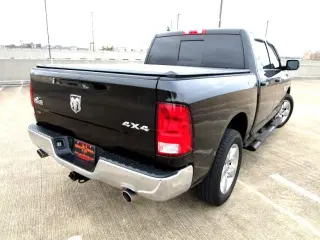 2014 RAM 1500 CREW CAB