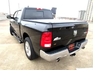 2014 RAM 1500 CREW CAB