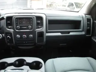 2014 RAM 1500 QUAD CAB