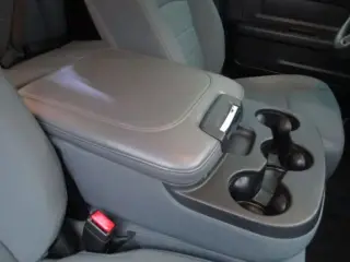 2014 RAM 1500 QUAD CAB