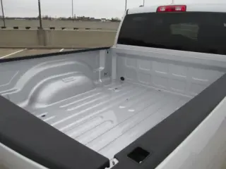 2014 RAM 1500 QUAD CAB