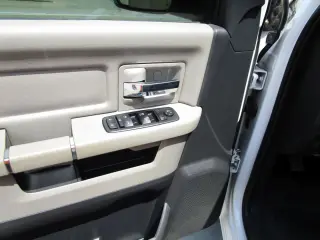 2012 RAM 2500 CREW CAB