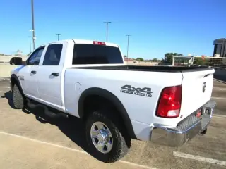 2017 RAM 2500 CREW CAB