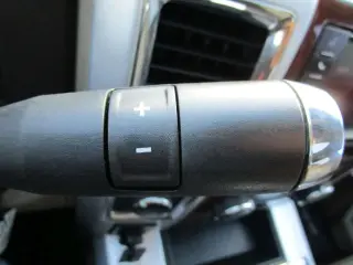 2011 RAM 3500 CREW CAB