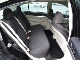 2011 SUBARU LEGACY