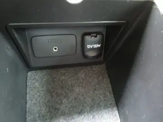 2011 SUBARU LEGACY