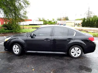 2011 SUBARU LEGACY