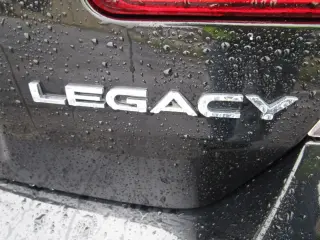2011 SUBARU LEGACY