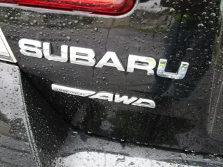 2011 SUBARU LEGACY