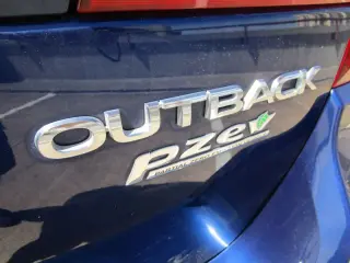 2015 SUBARU OUTBACK