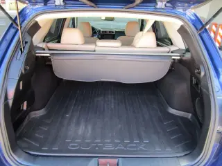 2015 SUBARU OUTBACK