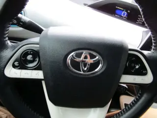 2017 TOYOTA PRIUS PRIME