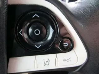 2017 TOYOTA PRIUS PRIME
