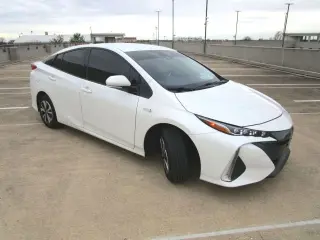 2017 TOYOTA PRIUS PRIME