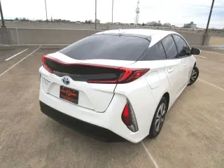 2017 TOYOTA PRIUS PRIME