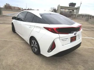 2017 TOYOTA PRIUS PRIME